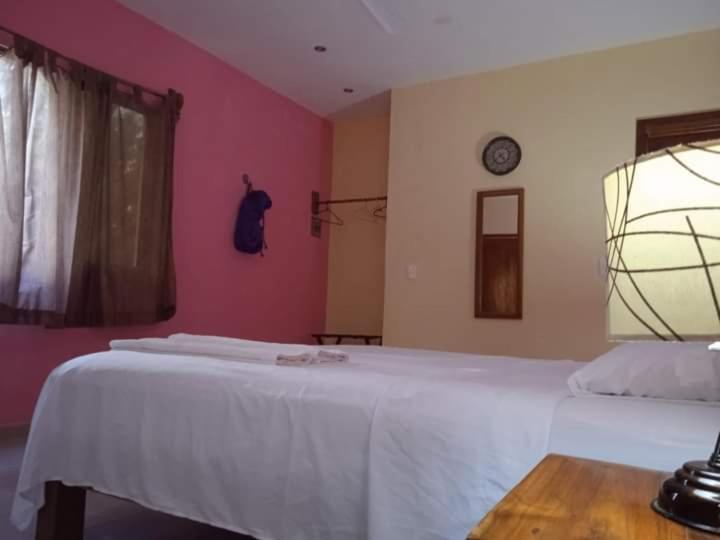 Ecohotel Shalom 바야돌리드 외부 사진